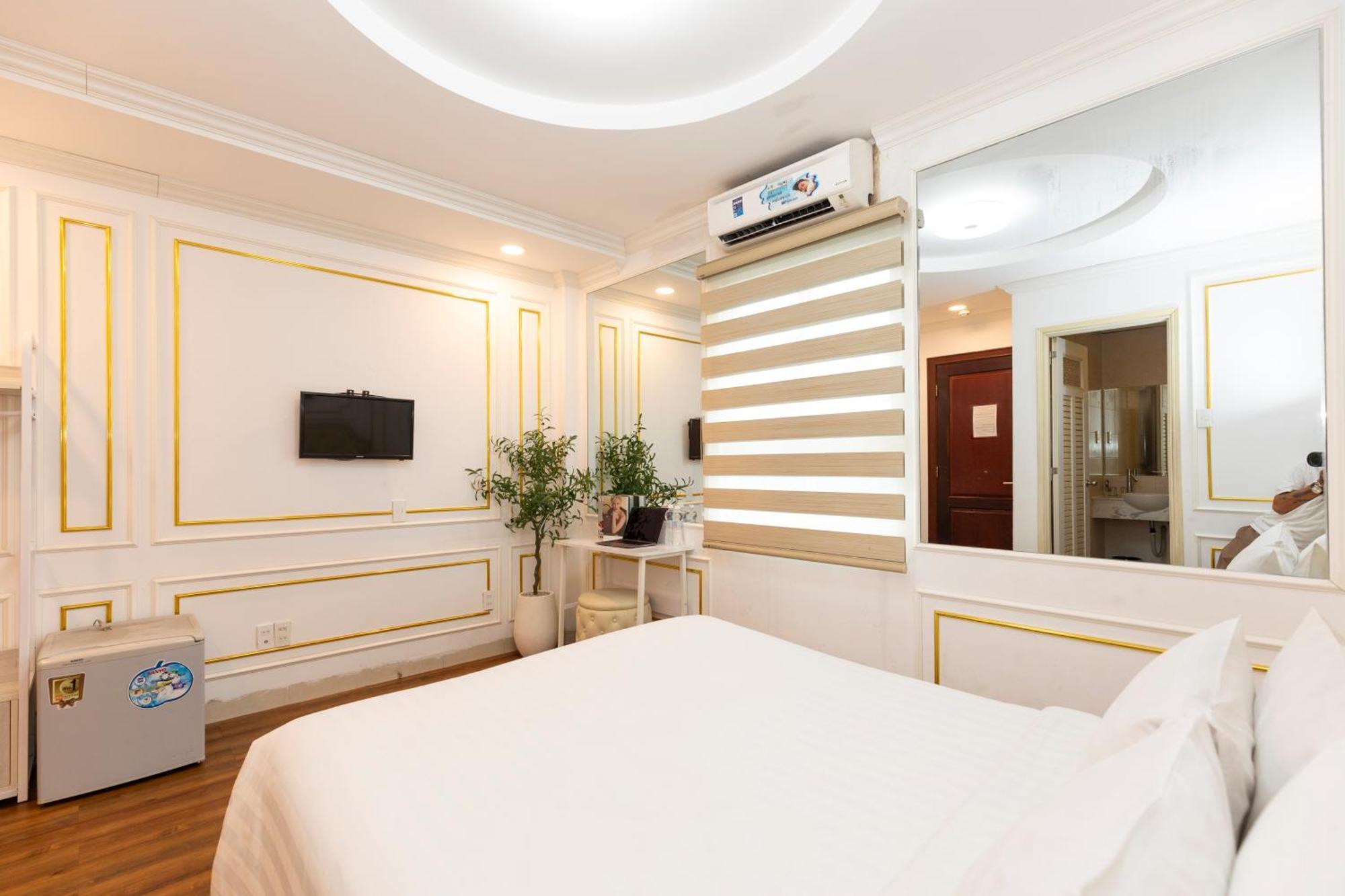 Quy Hung Hotel Central Ho Chi Minh City Bagian luar foto