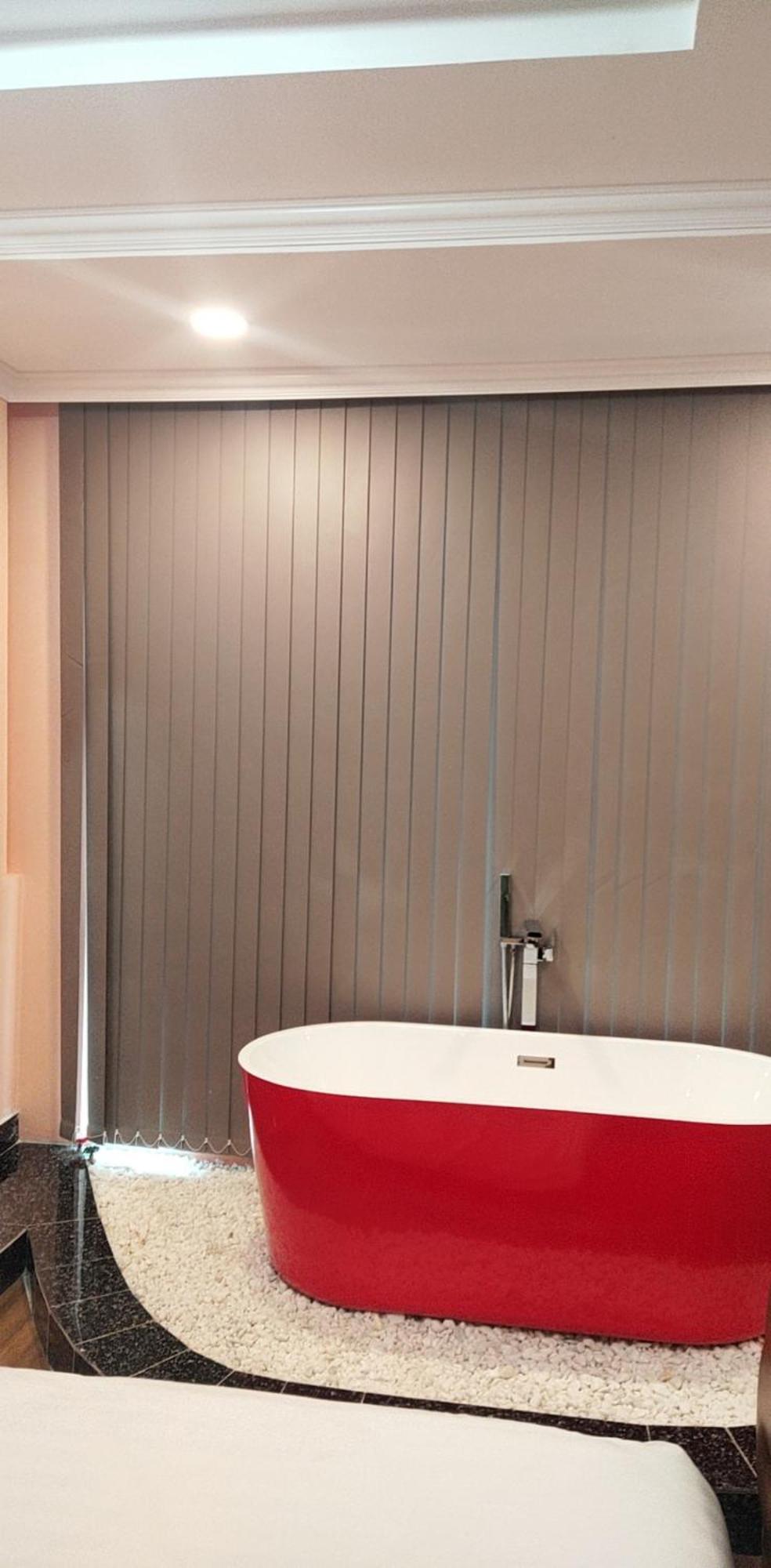 Quy Hung Hotel Central Ho Chi Minh City Ruang foto