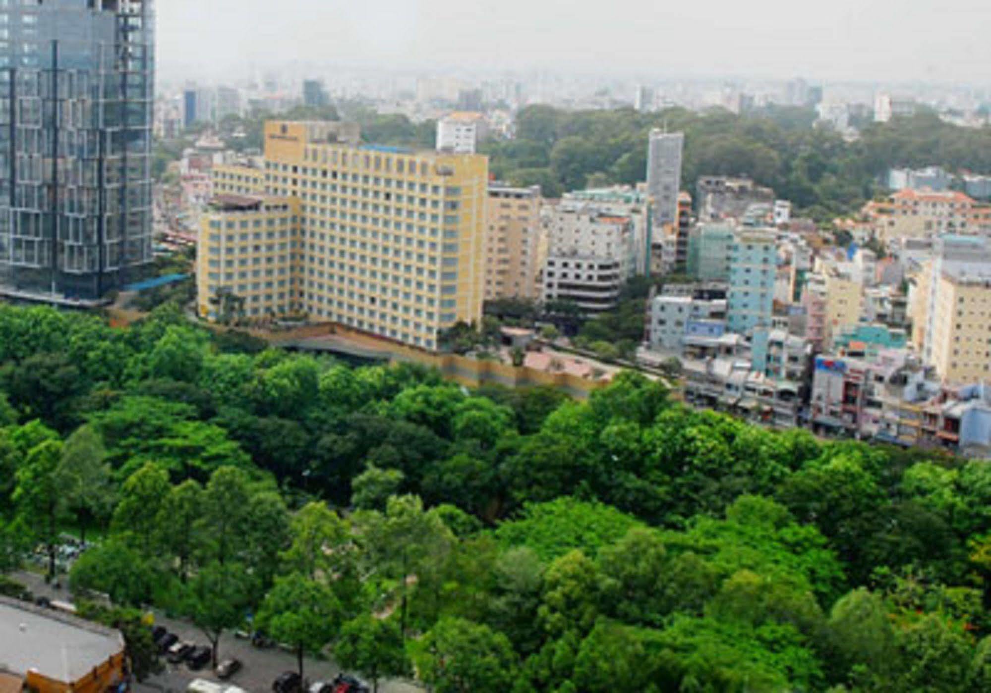 Quy Hung Hotel Central Ho Chi Minh City Bagian luar foto