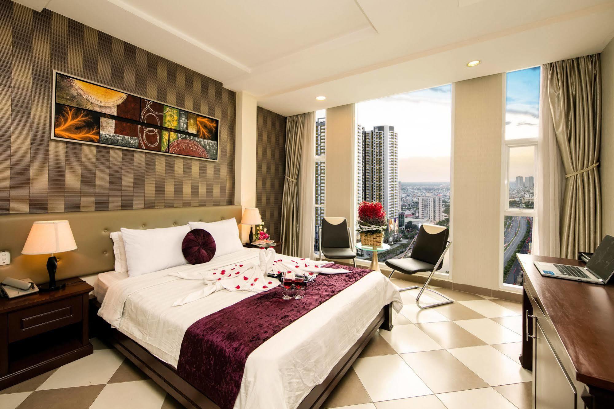 Quy Hung Hotel Central Ho Chi Minh City Bagian luar foto